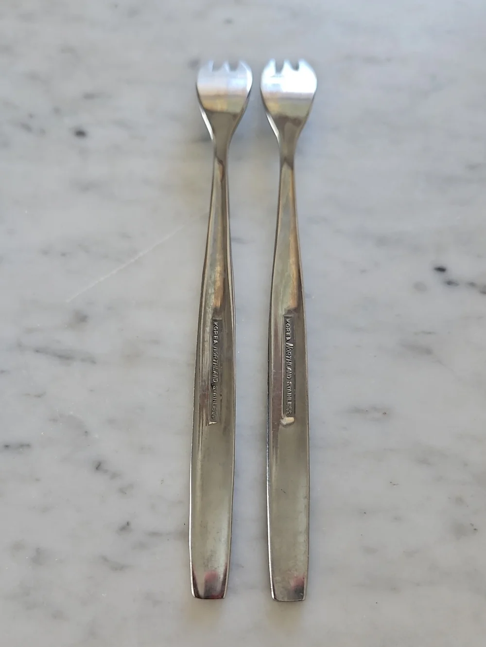 NORTHLAND Set Of 2 Antipasti/Appetizer Forks VINTAGE (Korea) EUC